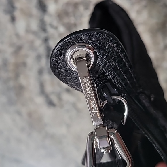 Vera Bradley Hobo - Picture 8 of 12